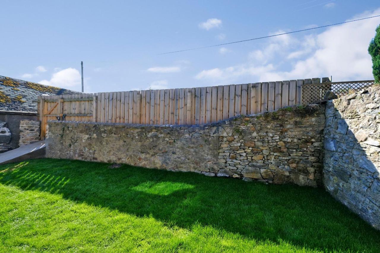 Ben Shea Smart Home Dufftown Exterior photo